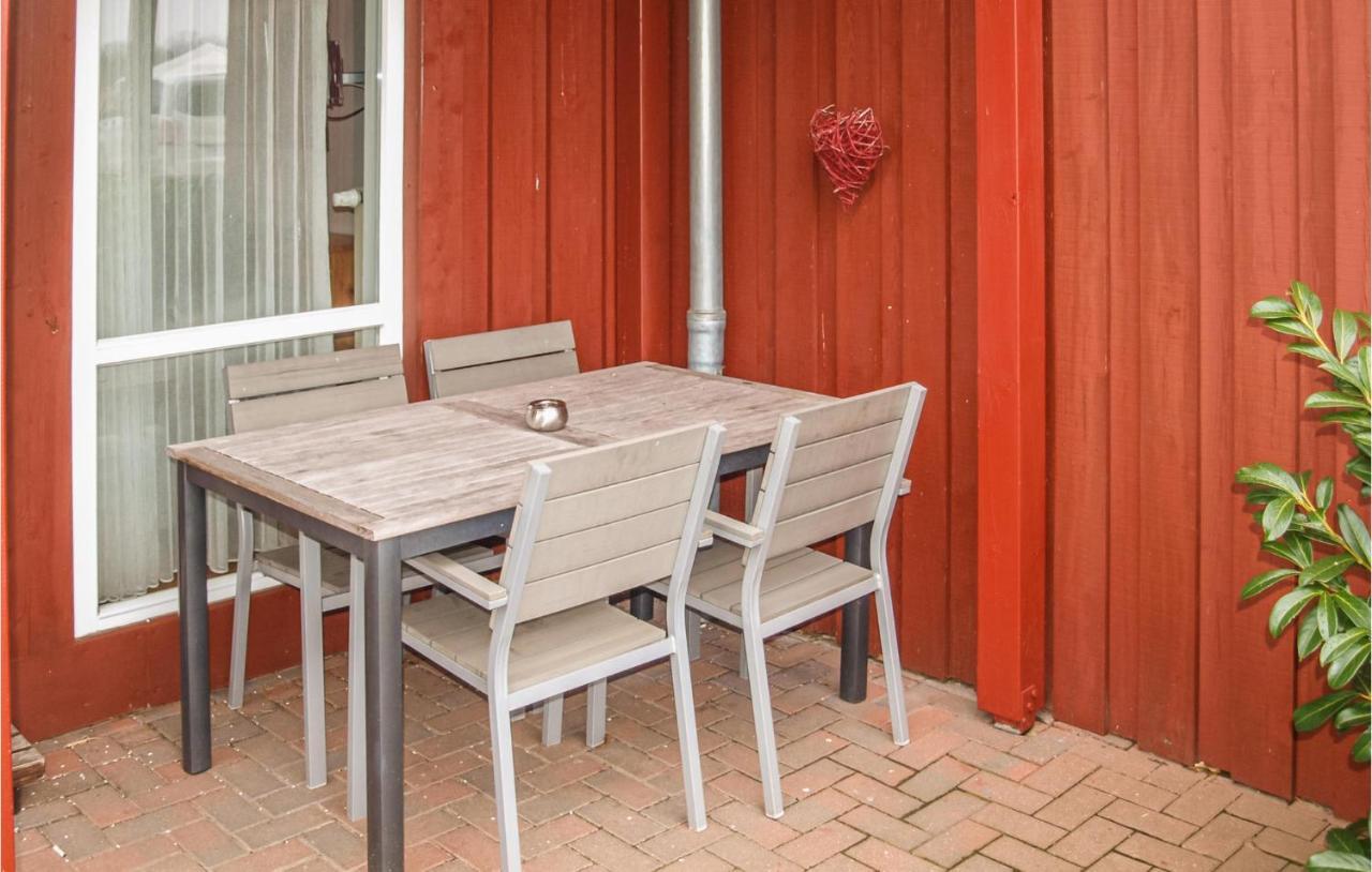 2 Bedroom Beautiful Home In Plau Am See Buitenkant foto